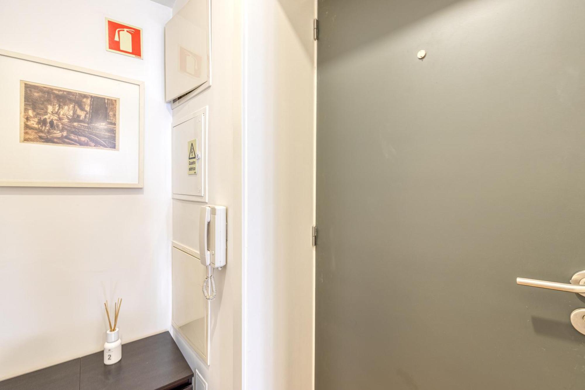 Oporto Guest Heroismo Flat Exterior photo
